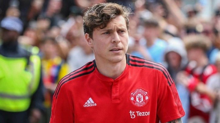 Savunmaya takviye yapmak isteyen Galatasaray'ın ilk hedefi Victor Lindelöf