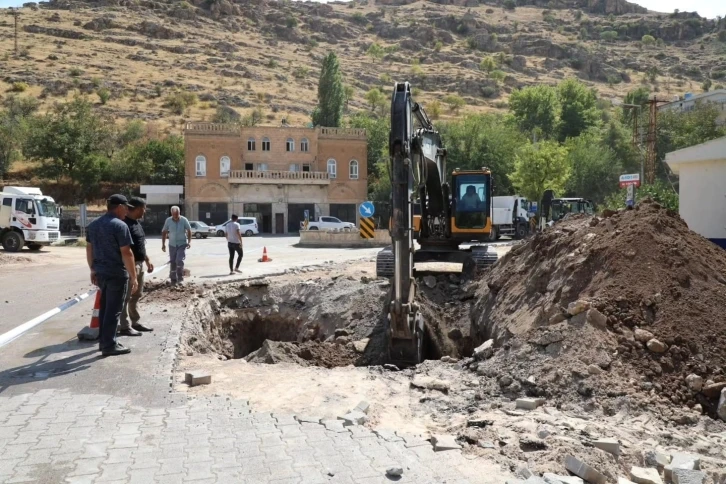 Savur’da altyapı yenilme çalışmaları başladı
