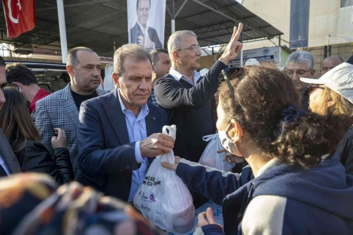 Seçer Mezitli’de esnaf ve vatandaşlarla bir araya geldi
