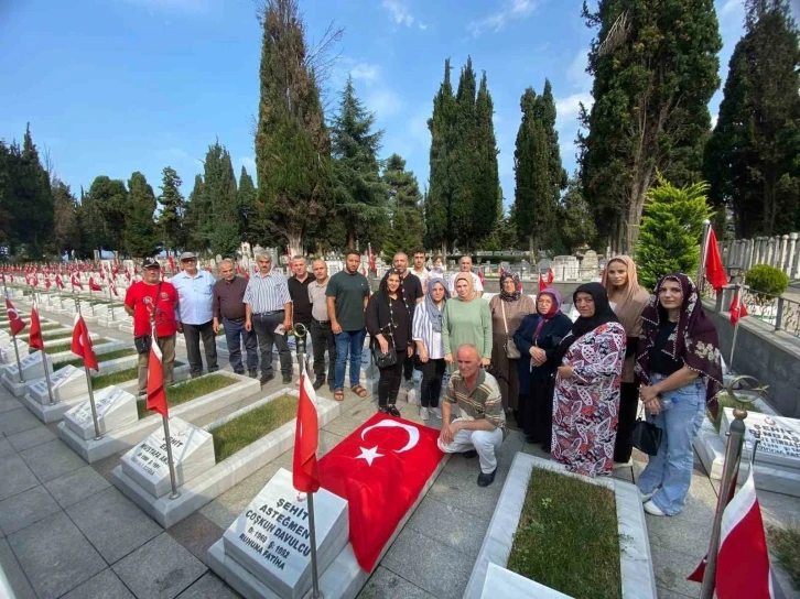 Şehit asteğmen Coşkun Davulcu mezarı başında anıldı
