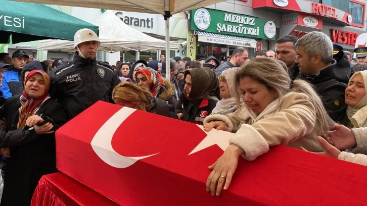 Şehit İlker Duran son yolculuğuna uğurlandı
