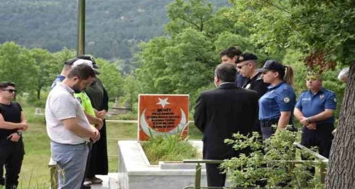 Şehit Şerife Özden Kalmış kabir başında anıldı