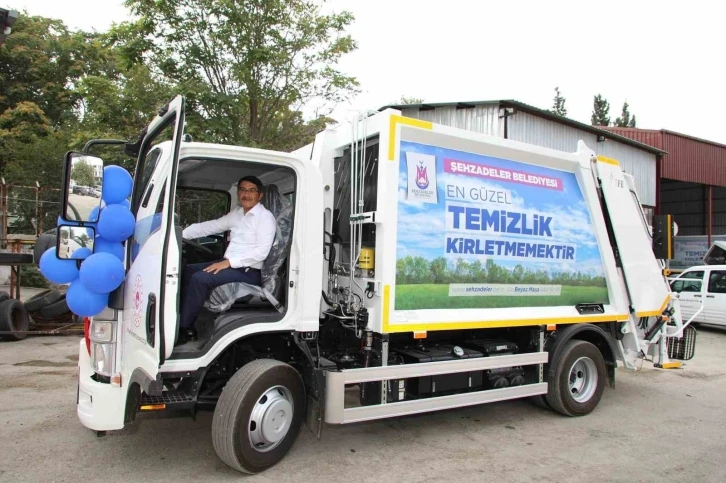 Şehzadeler Belediyesi temizlik filosuna takviye yaptı
