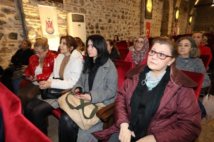 Şehzadeler’in kadınları ’Osmanlı Lalesi’ üretecek
