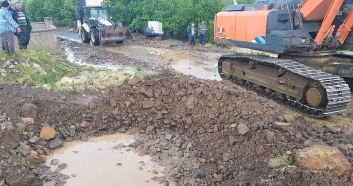 Selin vurduğu bölgede yaralar sarılıyor
