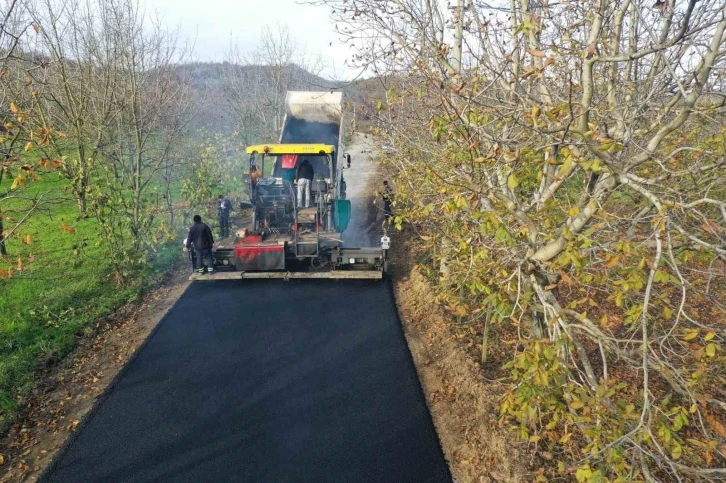 Serdivan’da asfalt çalışmaları hız kesmiyor
