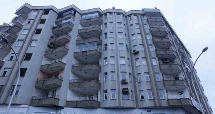 Serin-1 Apartmanı sakinlerinden ’eşya tahliyesi’ çağrısı