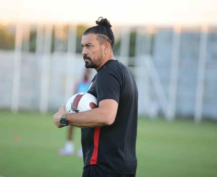 Servet Çetin: "Antalyaspor maçı kolay olmayacak"
