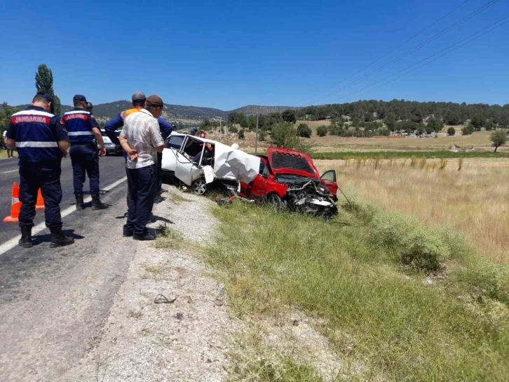 Seydikemer’de trafik kazası 1 ölü, 2 yaralı
