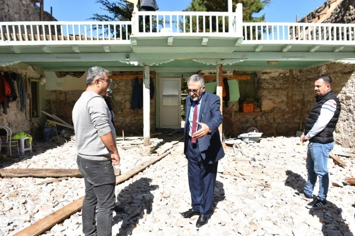 Şeyh Kuddusi Cami’nin restorasyon çalışmaları devam ediyor
