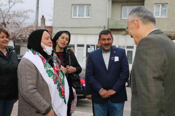 Seyitgazi’de Vali Yıldız’ın da katılımı ile şehit aileleri, gaziler ve muhtarlara yönelik iftar programı
