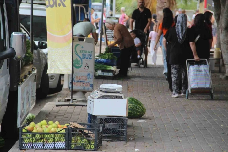 Seyyardan 17 bin 500’e satılık kaldırım
