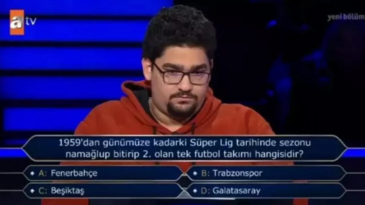 Sezonu namağlup bitirip 2. olan tek futbol takımı hangisidir? Milyoner'de soruldu