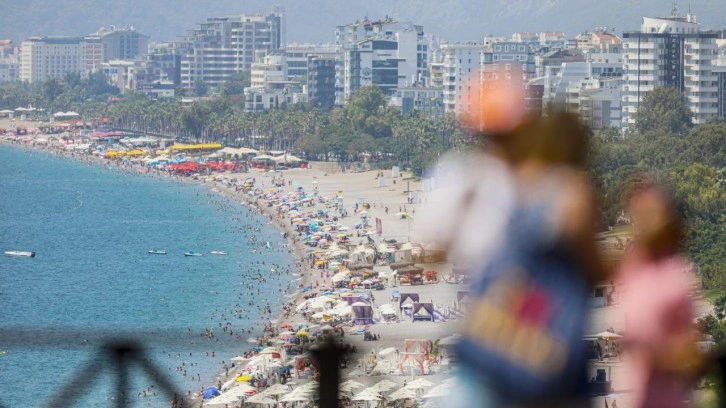 Sıcaklık mevsim normallerinin 8 derece üzerinde olacak! Meteoroloji uyardı