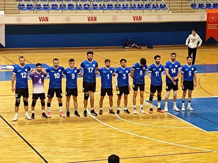 Siirt Belediyesi Erkek Voleybol Takımı play-off oynamaya hak kazandı
