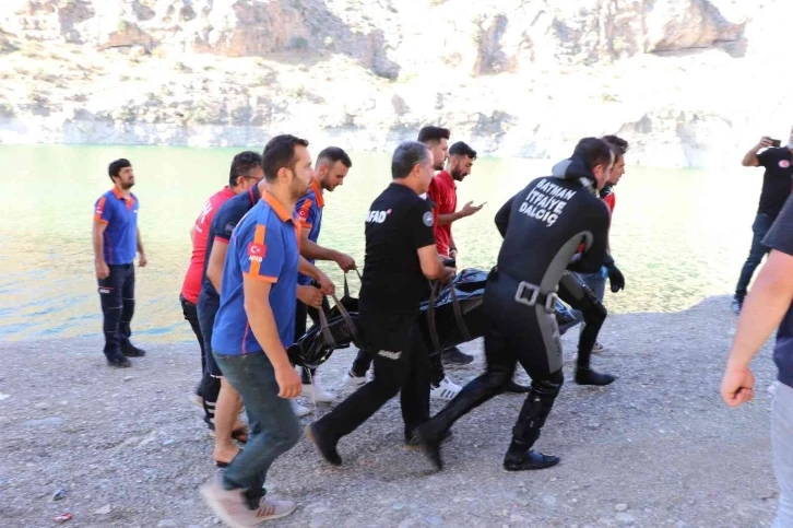 Siirt’te baraj gölüne giren çocuk boğuldu
