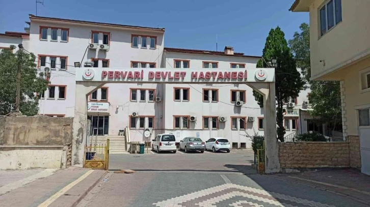 Siirt’te motosiklet devrildi: 3 yaralı
