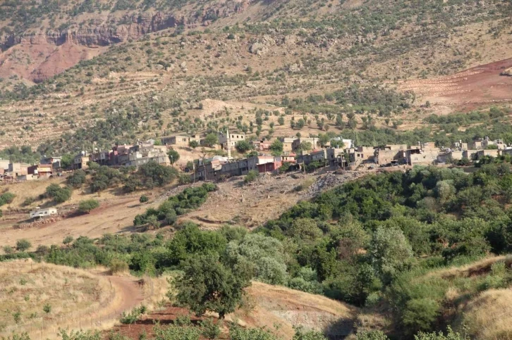 Siirt’te yer altından gelen ürkütücü sesler köylüleri uykusuz bırakıyor
