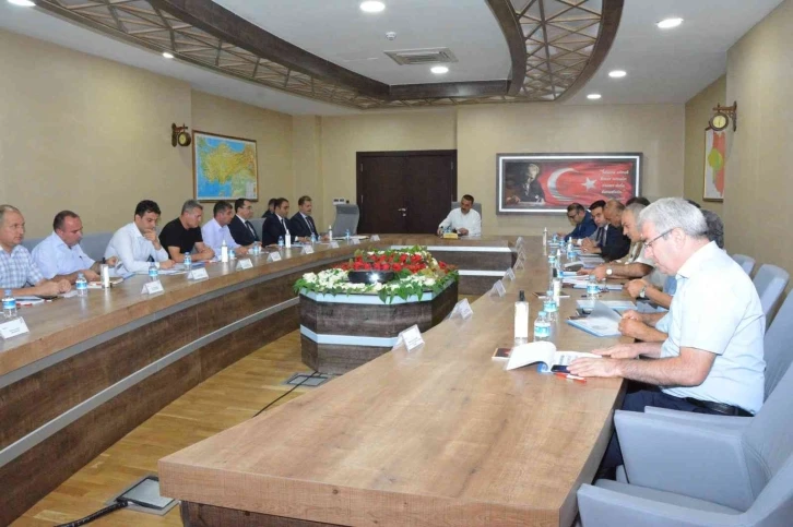 Siirt Valisi Hacıbektaşoğlu KÖYDES toplantısına katıldı
