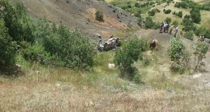 Siirt’te kamyonet takla attı, sürücü kazayı yara almadan atlattı