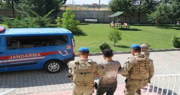 ‘Silahlı yağma’ suçundan aranan firari hükümlü tutuklandı