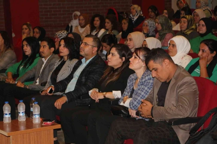 Silopi’de kanserde erken teşhis semineri düzenlendi
