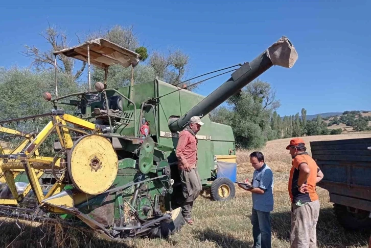 Simav İlçe Tarım Müdürlüğü biçerdöver kontrollerine devam ediyor
