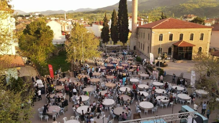 Sındırgı’da geleneksel çocuk iftarı
