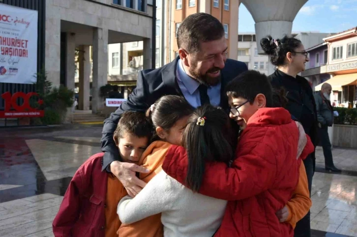 Sındırgı’da Öğretmenler günü coşkuyla kutlandı
