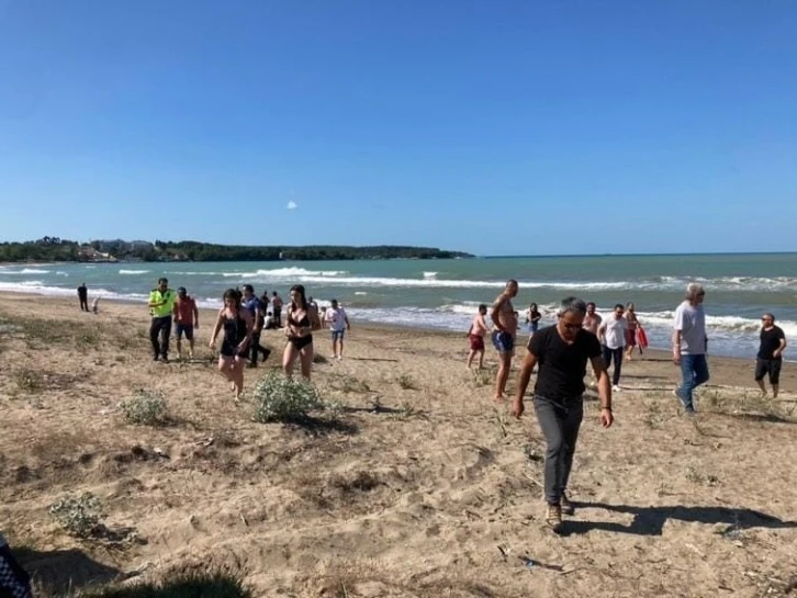 Sinop’ta boğulma tehlikesi geçiren 2 kişi kurtarıldı
