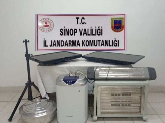 Sinop’ta evden elektronik eşya çalan şahıs yakalandı
