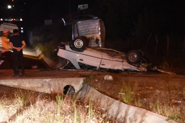 Sinop’ta kaza yapan araç kağıt gibi ezildi: 1 yaralı
