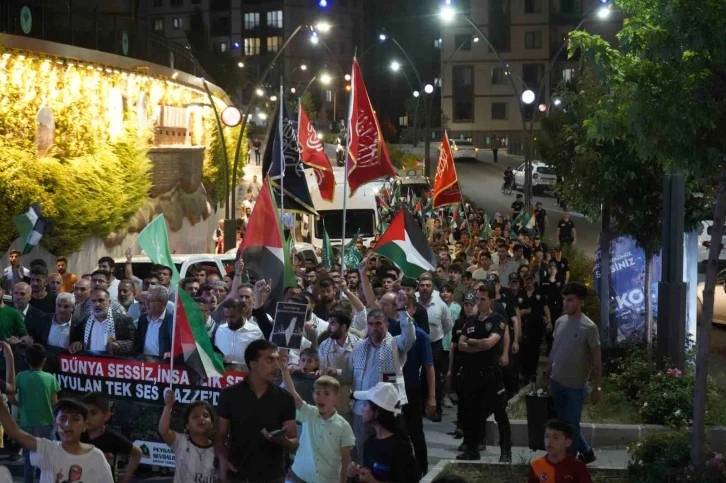 Şırnak’ta vatandaşlar Gazze için yürüdü

