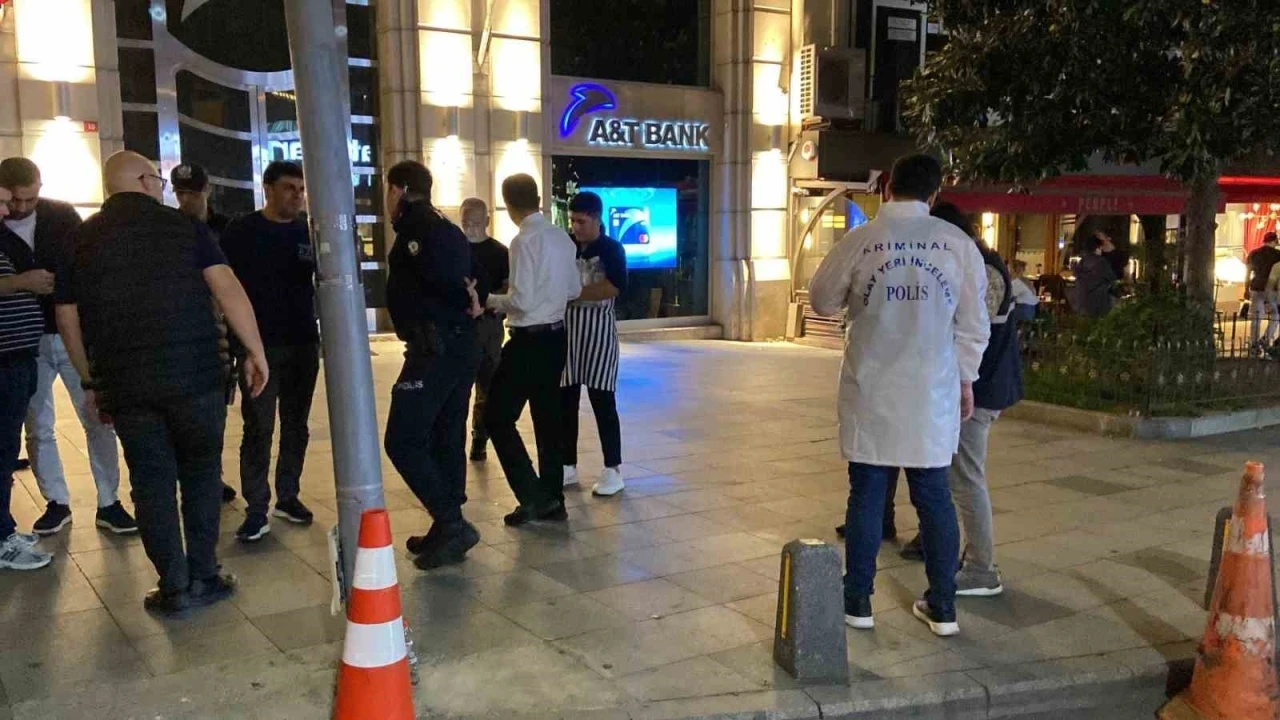 Şişli’de silahlı kavga: 5 yaralı
