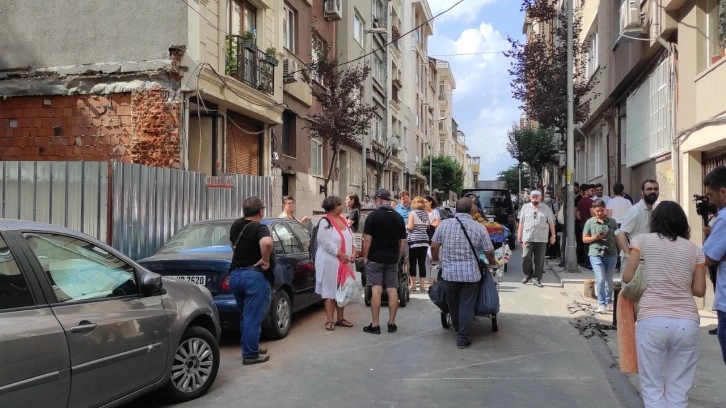 Şişli'deki tarihi bina yıkıldı, mahalle halkı isyanda