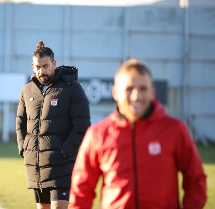 Sivasspor’da Trabzonspor mesaisi sürüyor
