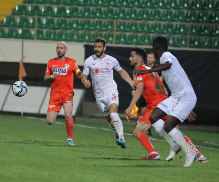 Sivasspor ile Alanyaspor final için sahaya çıkacak
