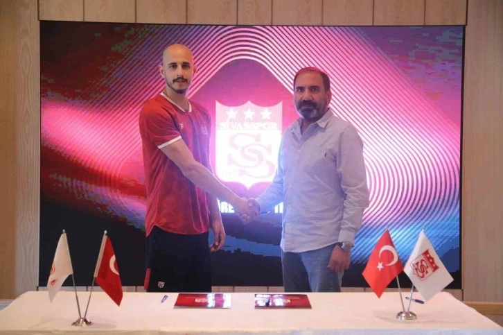 Sivasspor, kaleci Erhan Erentürk’ü kadrosuna kattı
