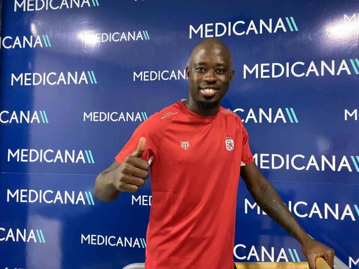 Sivasspor’un yeni transferi Modou Barrow sağlık kontrolünden geçti
