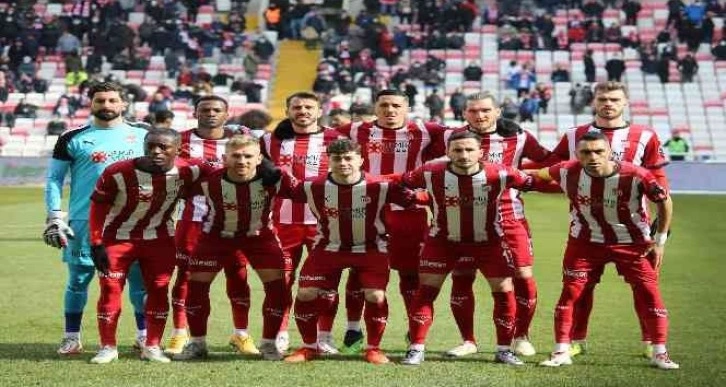 Sivasspor’un Adana kafilesi belli oldu