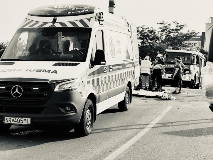 Slovakya’da otobüsle yolcu treni çarpıştı: 5 ölü
