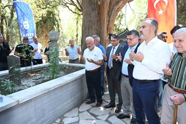 Softaoğlu Mehmed Pehlivan dualarla anıldı
