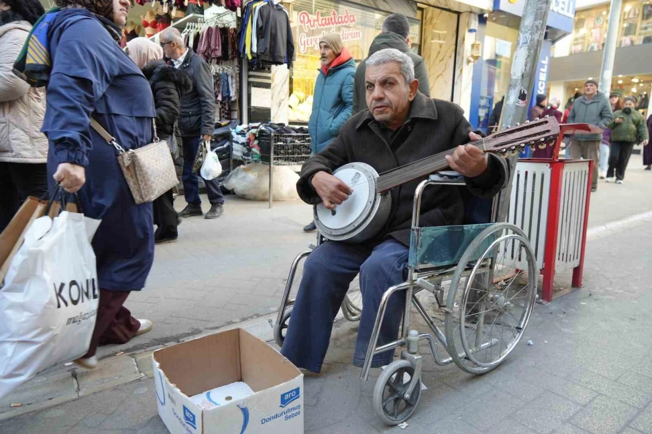 Sokak sanatçısı ’Cümbüşçü Hasan’ın dramı
