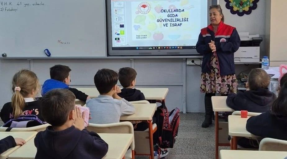 Söke’de öğrencilere ’Gıda Güvenliği ve İsraf Eğitimi’ verildi
