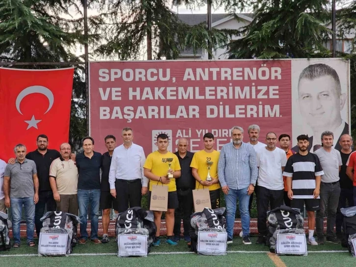 Spor kulüplerine malzeme desteği
