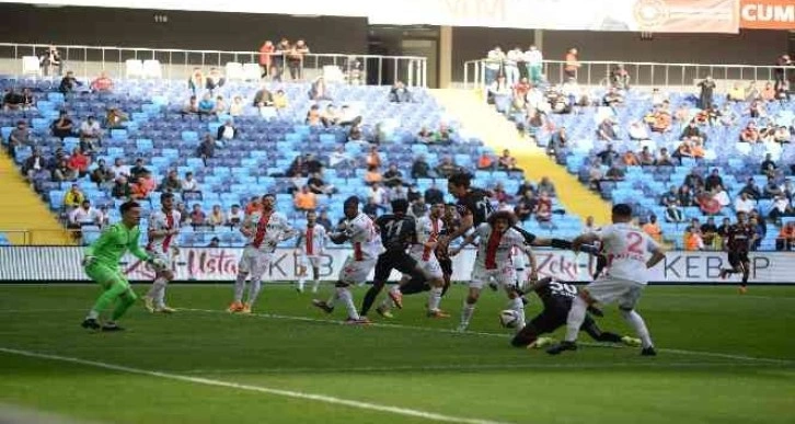 Spor Toto 1. Lig: Adanaspor: 0 Samsunspor: 0 (İlk yarı sonucu)