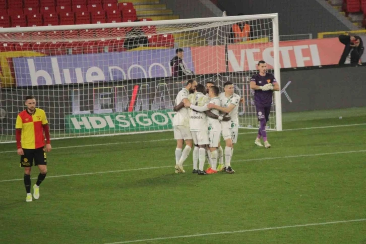 Spor Toto 1. Lig: Göztepe: 0 - Sakaryaspor: 1
