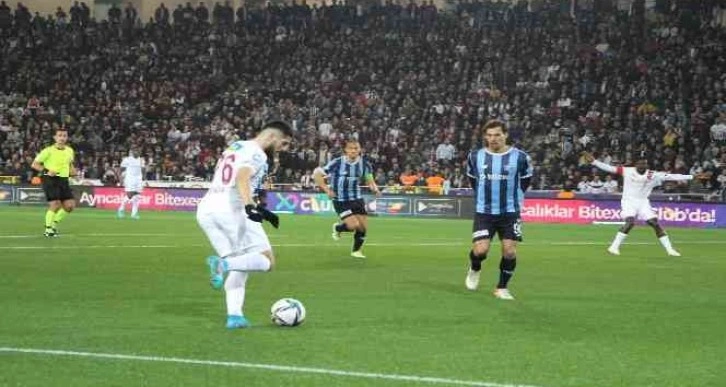 Spor Toto Süper Lig: A. Hatayspor: 0 Adana Demirspor: 0 (İlk yarı)