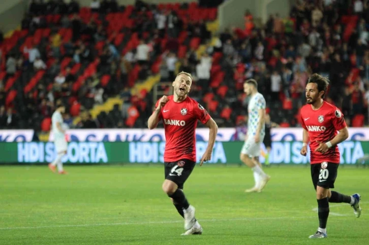 Spor Toto Süper Lig: Gaziantep FK: 2 - Çaykur Rizespor: 0 (Maç sonucu)
