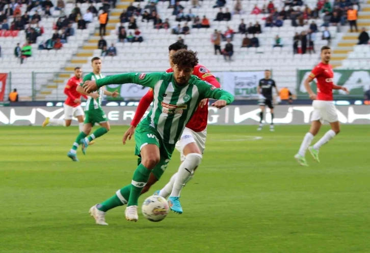 Spor Toto Süper Lig: Konyaspor: 0 - Kasımpaşa: 0 (İlk yarı)
